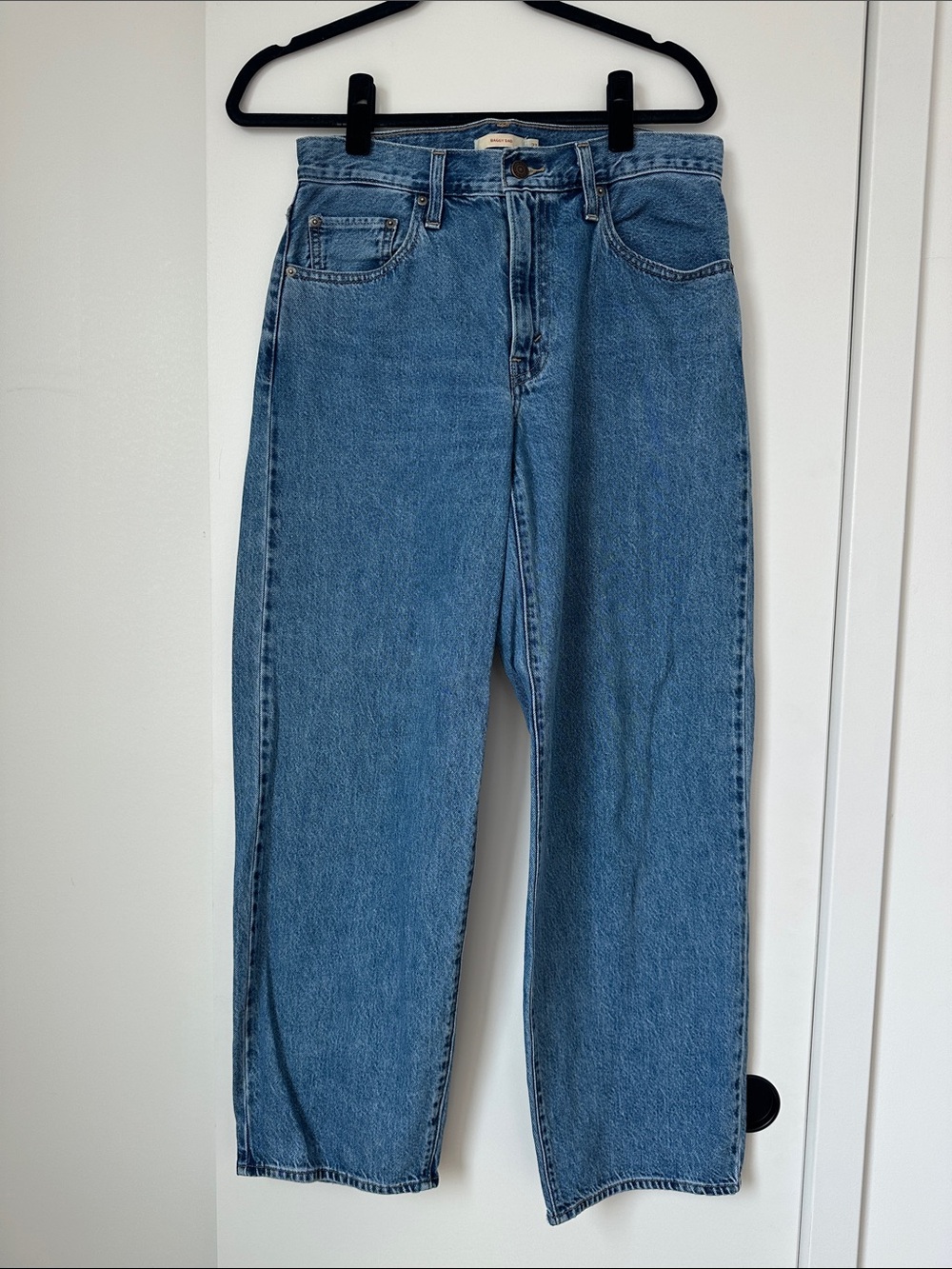 Levi's Baggy Dad Relaxed Jeans in Blue Denim